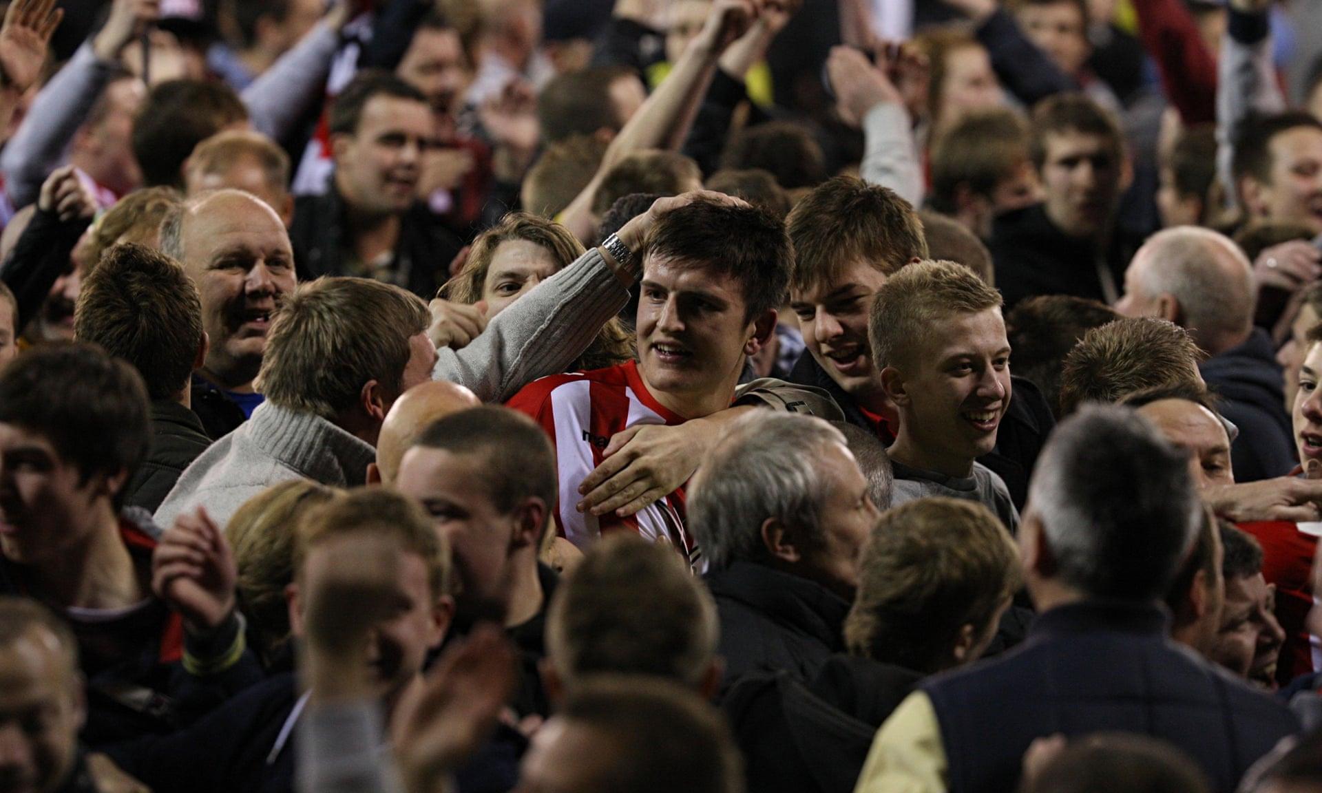 与勒沃库森 与勒沃库森