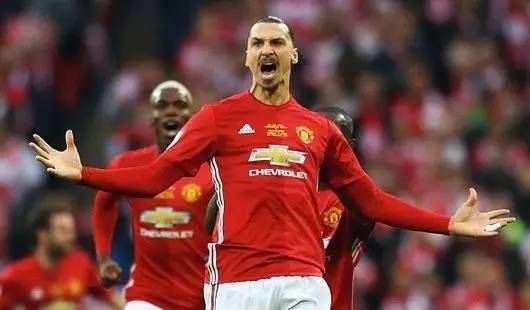 球场上的不 球场上的不